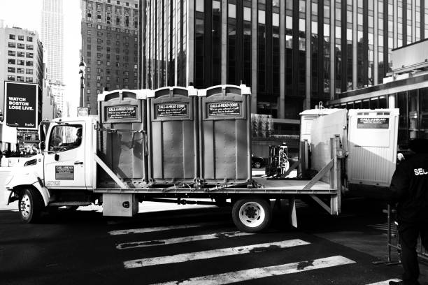 Portable Toilet Options We Offer in Hampton, AR